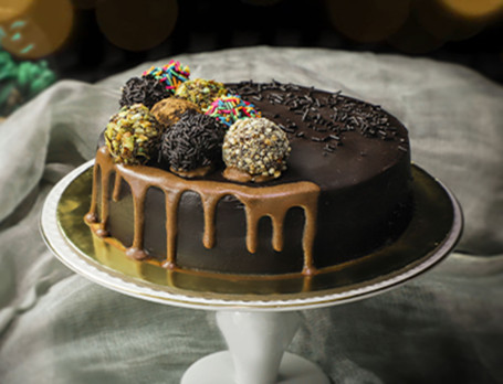 Eggless Exotic Chocolate Truffle Cake