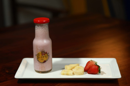 Strawberry Banana Smoothie Vegan Available)