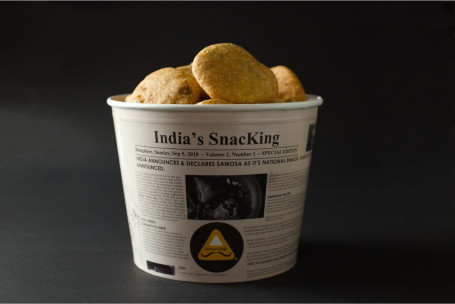 Samosa Kachori Bucket (10 Pcs)