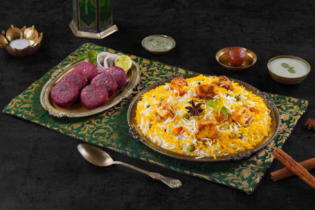 Solo Celebration Combo Z Zaikedaar Paneer Biryani Kebab Z Buraków