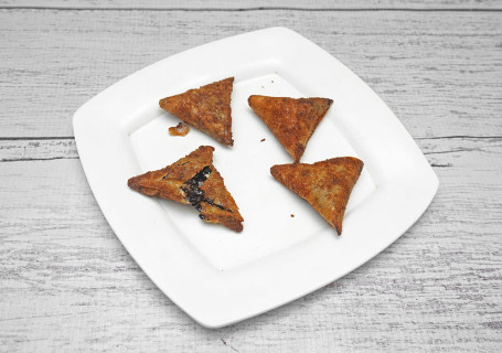 Chocolate Hot Samosa [2 Pieces]