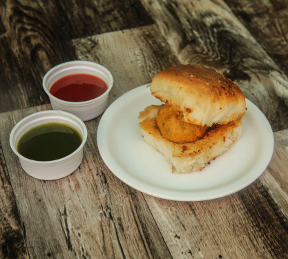 Butter Toasted Vadapav