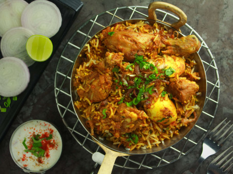 Chicken Biryani (With Bone) 600Gm