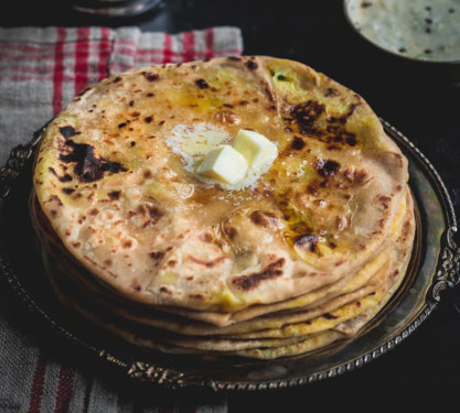 Aaloo Piaz Paratha