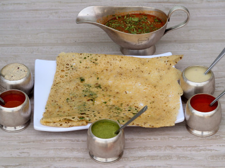 Crispy 'N ' Crunchy Rava Dosa