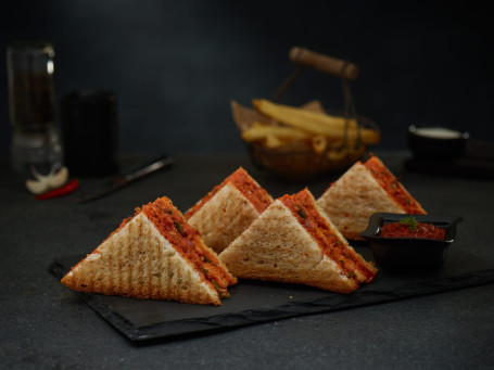 Paneer Schezwan Sandwich (Spicy)