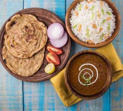 Dal Makhani Paratha