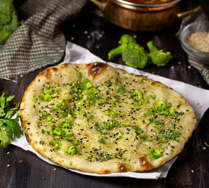 Cheese Chilli Lasan Kulcha