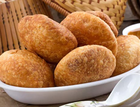 Khasta Kachori With Aloo Sabji