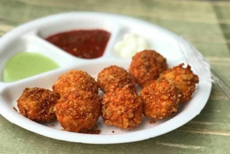 Veg Crunchy Kurkure Momos (8 Pcs)