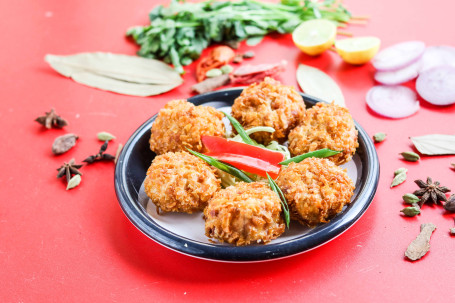 Paneer Kurkurey Momos (10 Pcs)