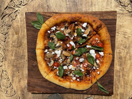 Feta And Mushroom Pizza