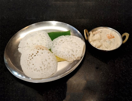 Palappam(3) Chicken Stew