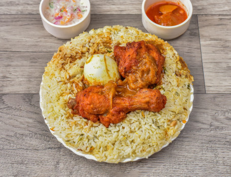 Chicken Pothi Biriyani With Boiled Egg