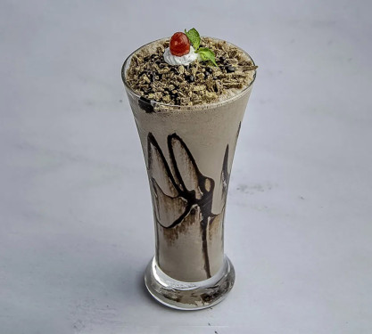 Kit Kat Smash Milkshake