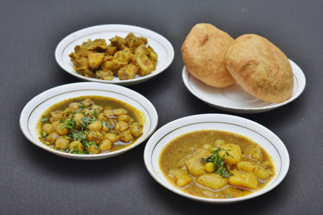 Khasta Chola (1 Plate)