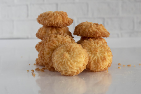 Coconut Macaroni Cookies (200 Gms)