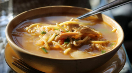 Chicken Thukpa Momo Soup