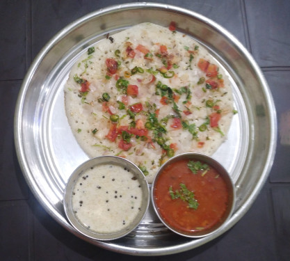 Masala Onion Tomato Uttapa