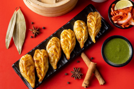 Paneer Achari Momos (6Pcs)