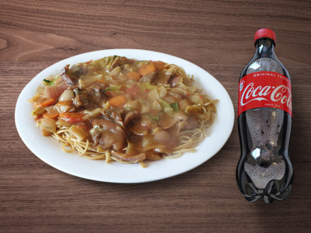 Pork Chow Mein (Sticky Gravy) Coke 750 Ml Pet Bottle