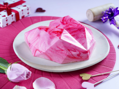 Special Valentine White Chocolate Heart Pinata Cake