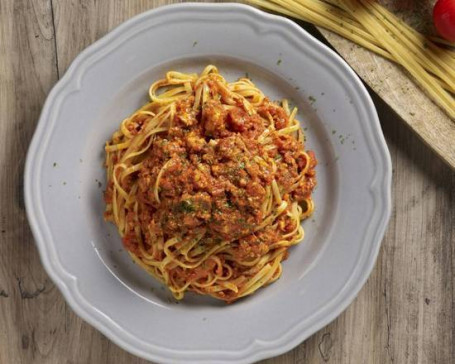 Makaron Bolognese Z Kurczakiem