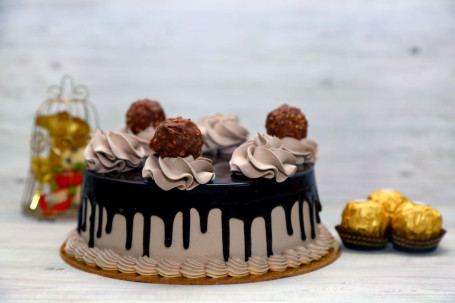 Ferrero Rocher Mini Cake (300 Gms)