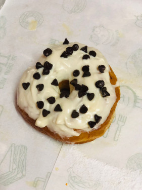 Vanilla Choco Chip Donut