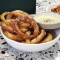 sū cuì pí jiǔ yáng cōng quān Deep-Fried Crispy Beer Battered Onion Rings