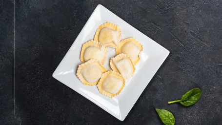 Cluckin' Pesto Ravioli Pasta