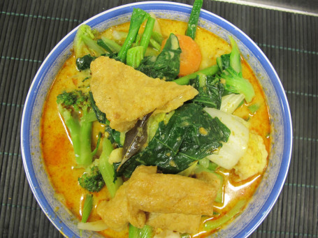 Vegetable Laksa With Tofu