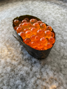 Salmon Roe Sān Wén Yú Zǐ