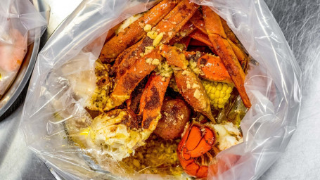 3. 1 Lb. Snow Crab, 1 Pcs Lobster Tail