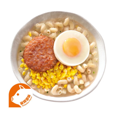 Ham N' Egg Twisty Makaron Tonkotsu Smak Huǒ Tuǐ Bā Dàn Niǔ Niǔ Fěn Zhū Gǔ Tāng Wèi