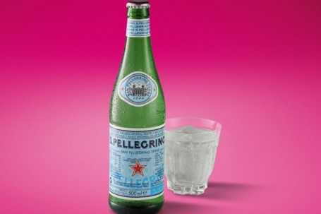 Woda Mineralna Gazowana San Pellegrino (500Ml) 0 Kcal