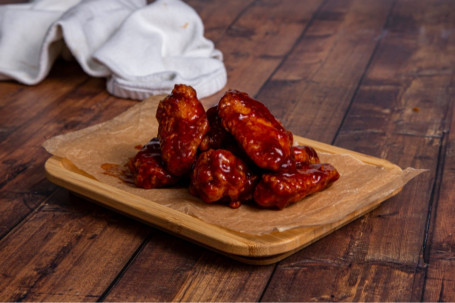 Hickory Smoked Bbq Wings, Oklahoma Usa