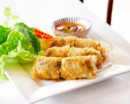 Ha Noi Style Spring Rolls (2Pcs)