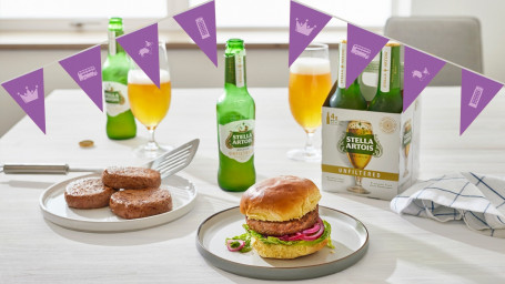 Burger Drink Meal Deal: Kup Co Op Beef Burgers Diet Coke/Coca Cola Zero Sugar Za Funt; 6,50 Lub Stella Artois Za Funt; 7,50*