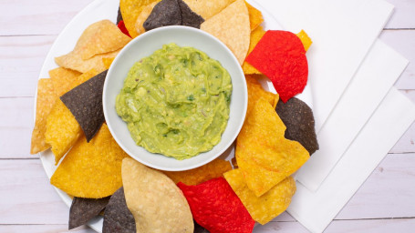 Guacamole Chips 8 Oz