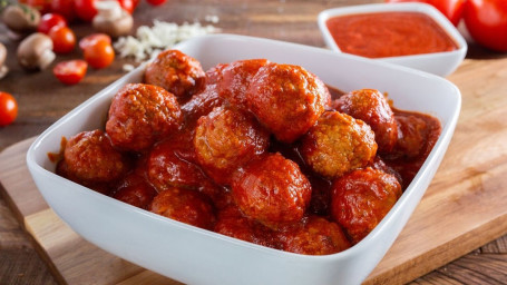 Bucket Of 15 Meatballs In Marinara