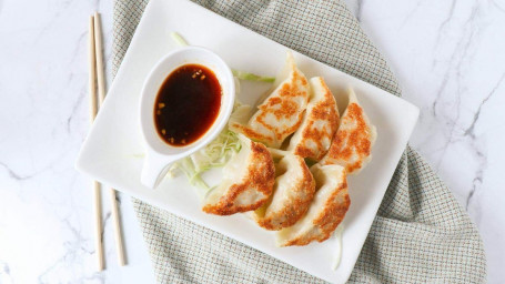 A5. Pot Stickers (6 Pcs