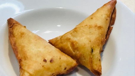 2 Veggie Samosas