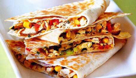 Fiesta Quesadilla Z Kurczakiem