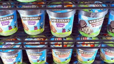 Ben Jerry's New York Super Fudge Chunk (1 Pint)