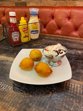 Deep-Fried Oreo Doughnuts X3