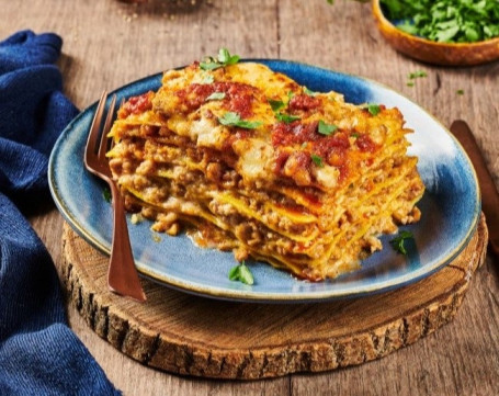 Specjalna Kiełbasa Gościnna „Nduja Lasagne”.