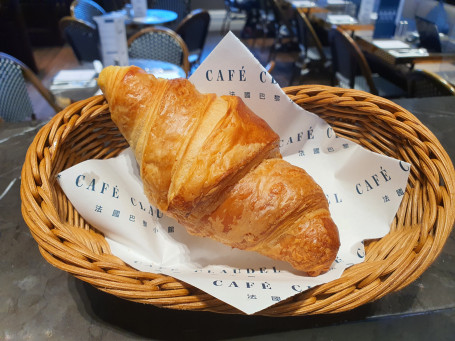 Croissant Yuán Wèi Niú Jiǎo Bāo