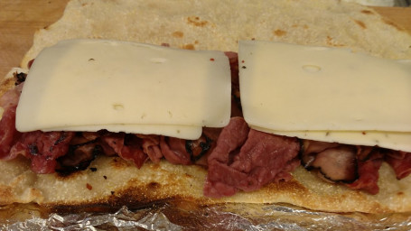 Corned Beef Sandwich (12