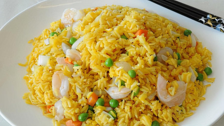 44. Shrimp Fried Rice Xiā Chǎo Fàn